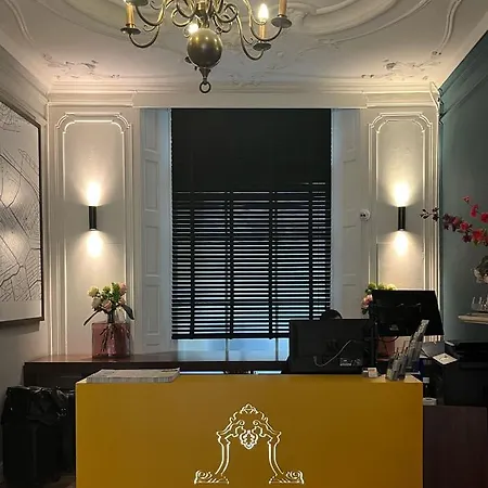 Facade فندق 2*