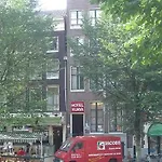 Facade 2* Amsterdam