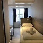 Hotel Facade 2*