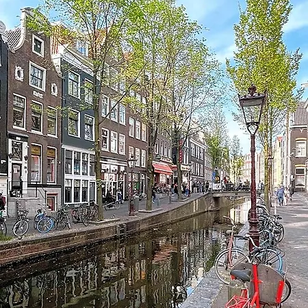 Facade Hotel Amsterdam