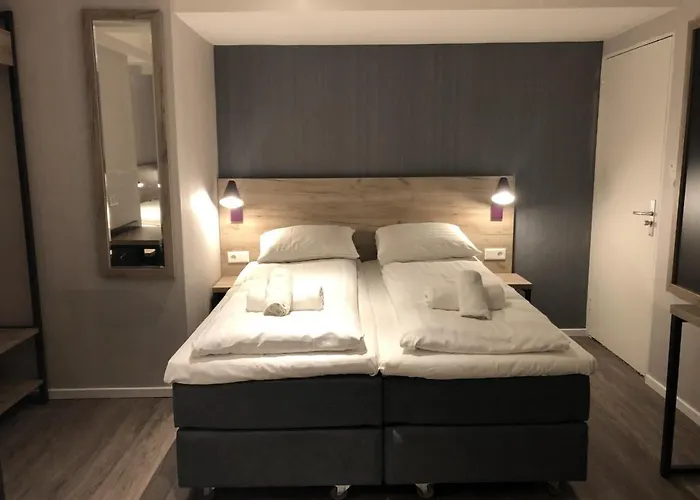 Facade Hotel Amsterdam